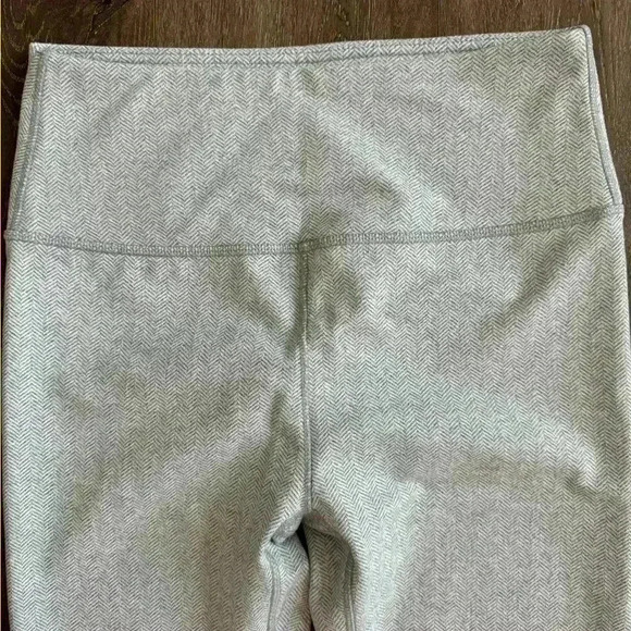 Kyodan Outdoor pants.  Women’s size medium. Grey and white in color. - Picture 2 of 10